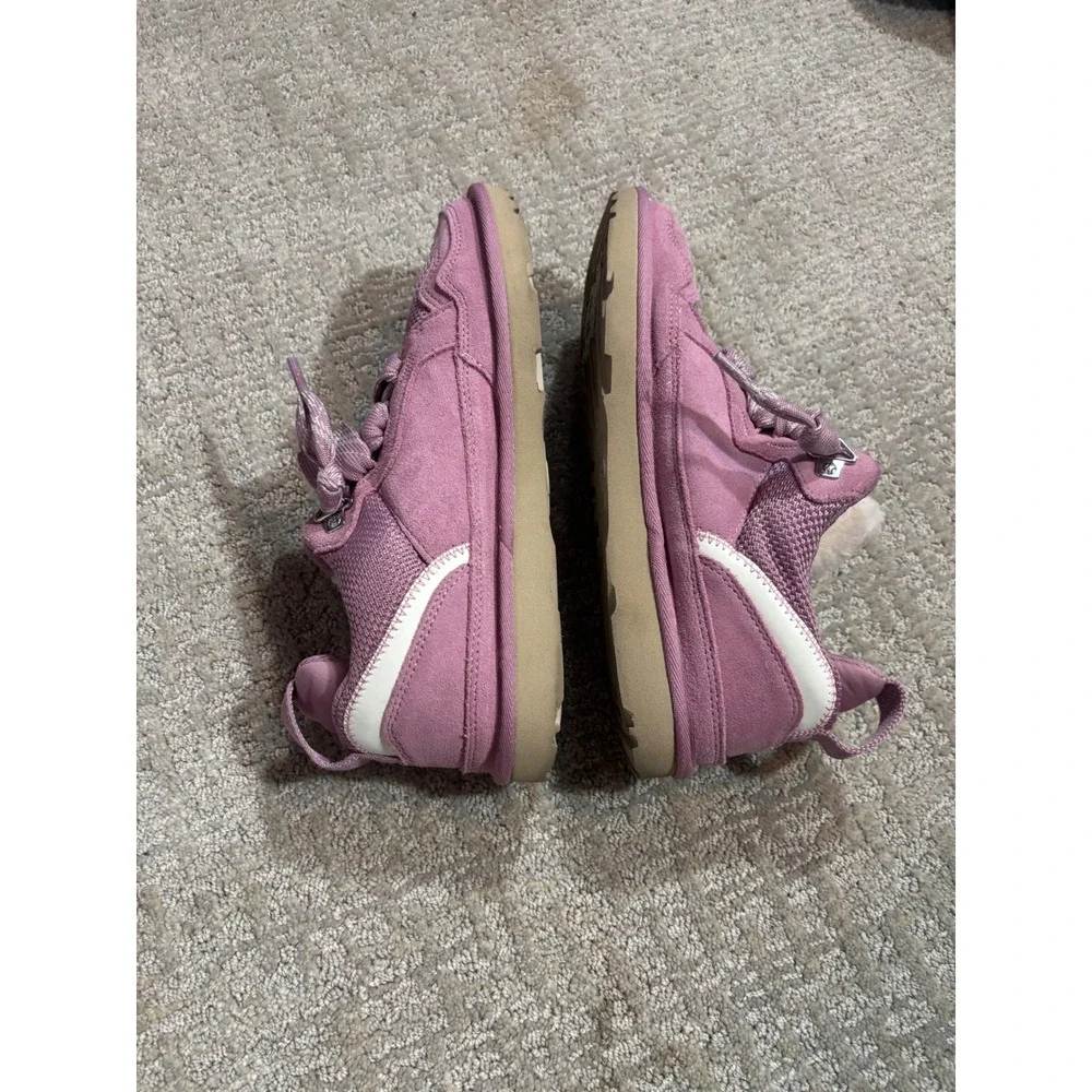 UGG‎ Kids Pink Fur Lined Fashion Sneakers Shoes Size 6